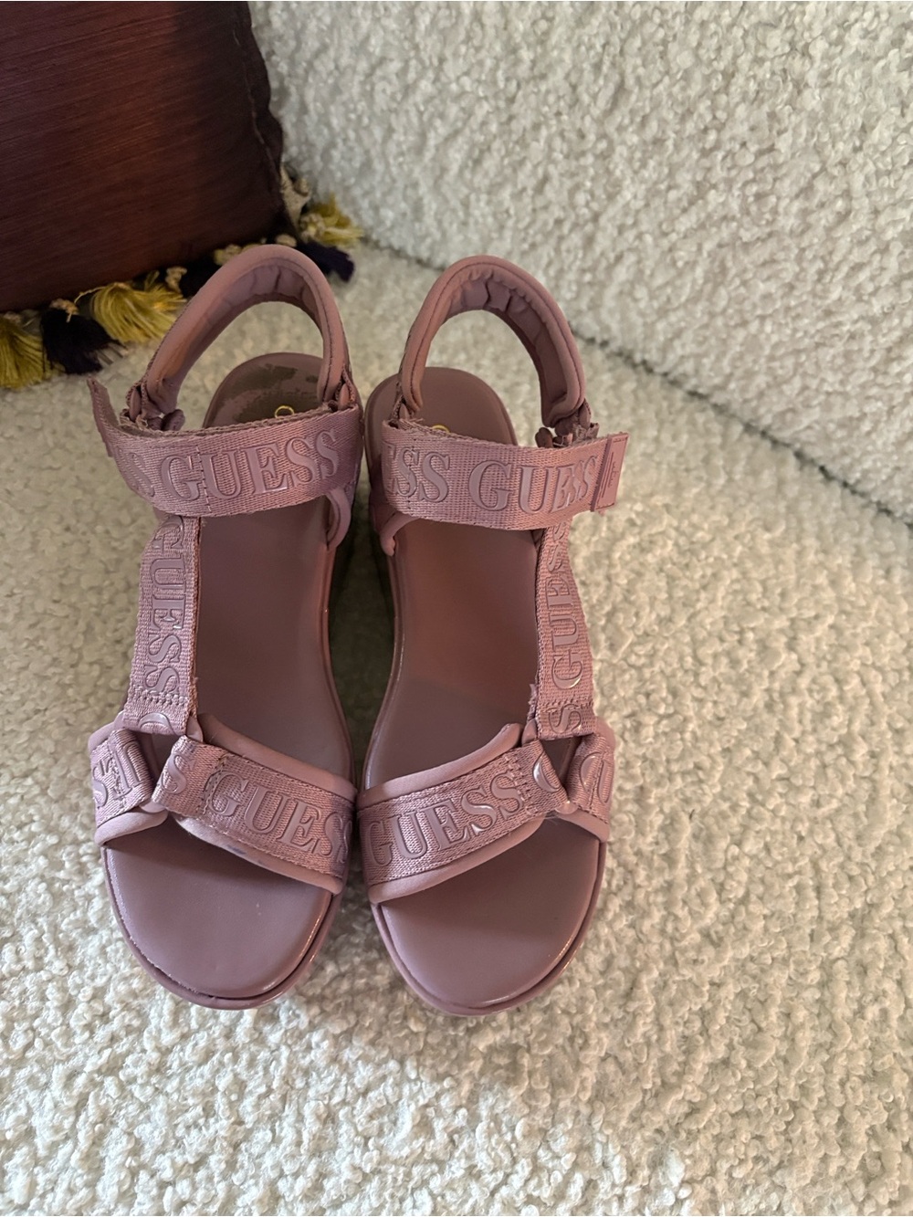 GUESS Dusty Rose Logo-Strap Women's Sandals